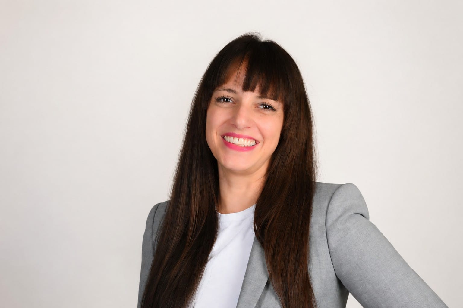Neda Bruno, Legal Assistant bei KALER